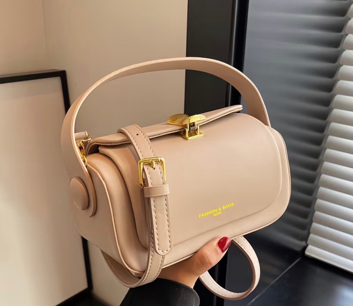 High-Quality Shoulder Bag